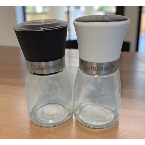 Cuisinart Salt Shaker and Pepper Grinder Set With 6 Oz Capacity Each Kitchen NEW - Picture 2 of 4